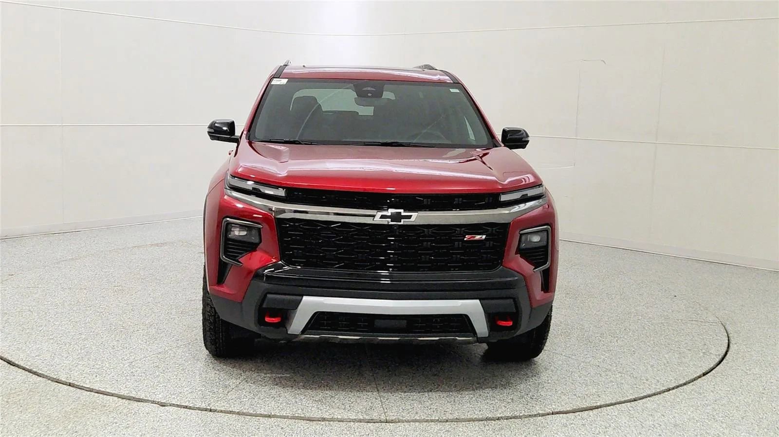 New 2026 Chevrolet Traverse Z71 w/ Driver Confidence Package image 2