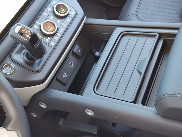 Used 2024 Land Rover Defender 130 S AWD/4WD image 19
