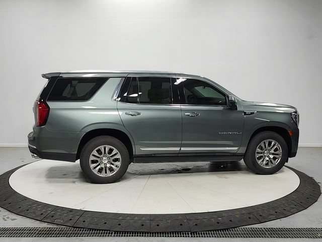 Used 2023 GMC Yukon Denali AWD/4WD image 8