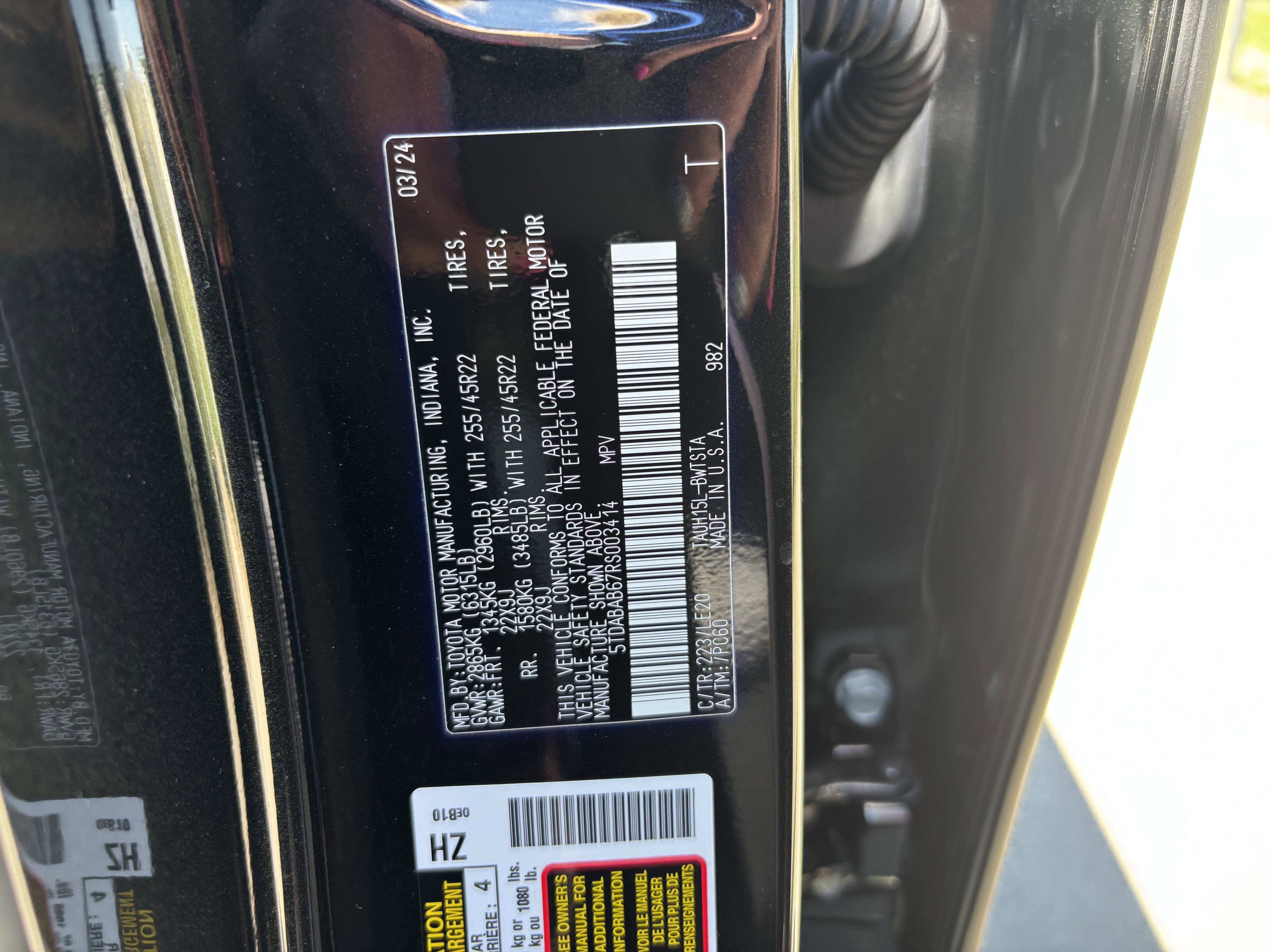 Used 2024 Lexus TX 500h AWD w/ Technology Package image 37