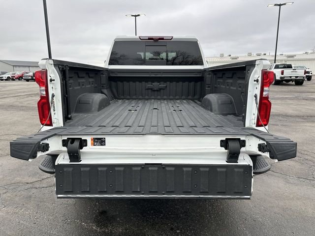 Used 2024 Chevrolet Silverado 2500 LTZ w/ LTZ Premium Package image 27