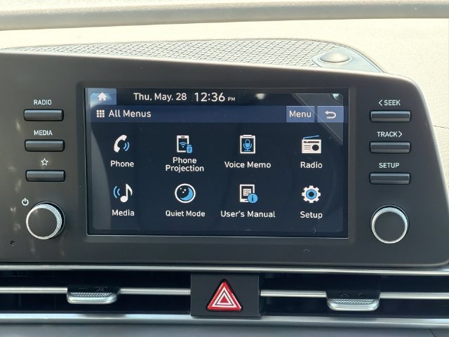 New 2026 Hyundai Elantra Sport FWD image 21