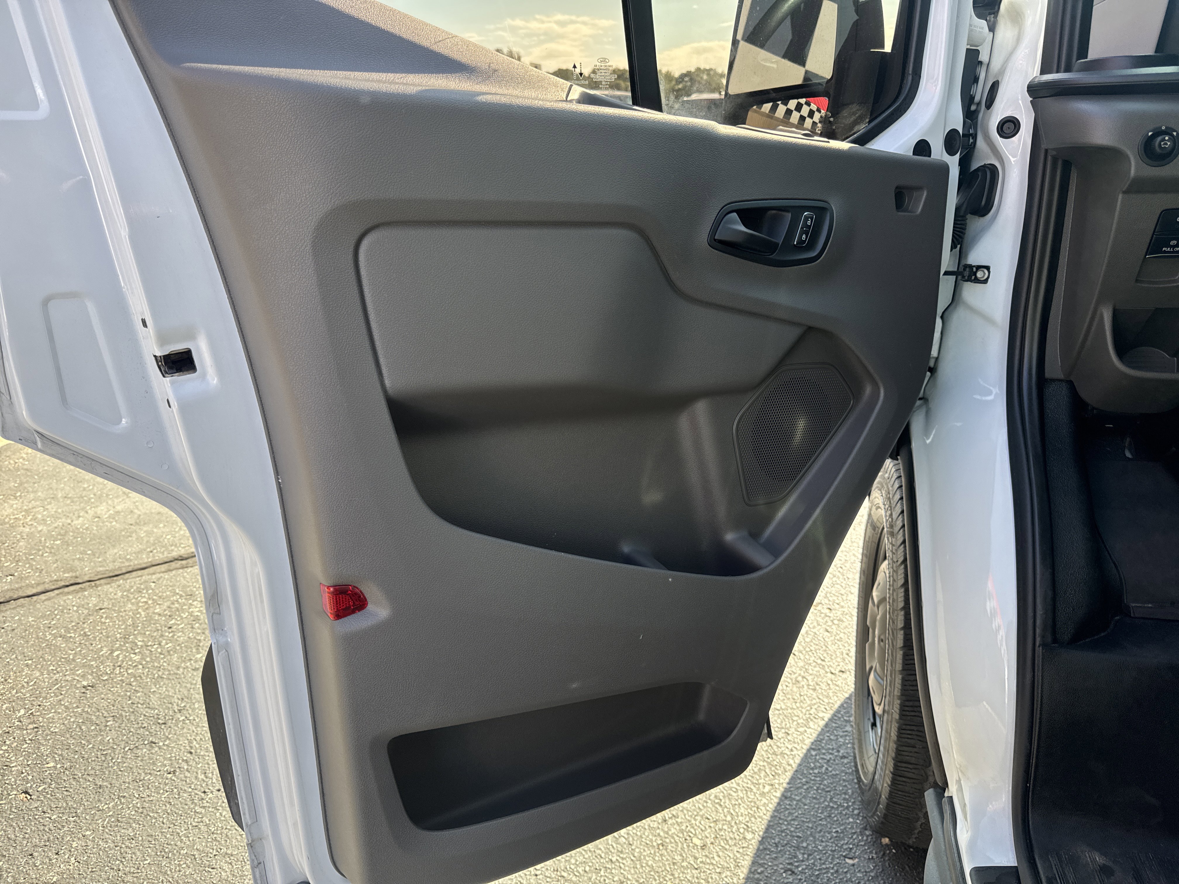 Used 2022 Ford Transit 250 Medium Roof w/ Load Area Protection Package image 13
