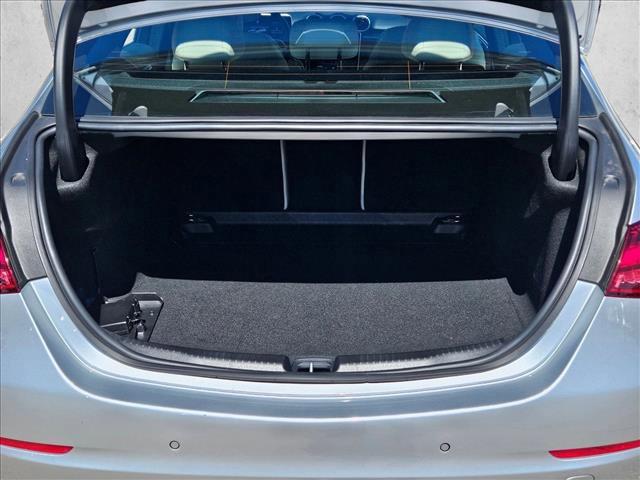 Certified 2025 Mercedes-Benz C 300 Sedan image 7