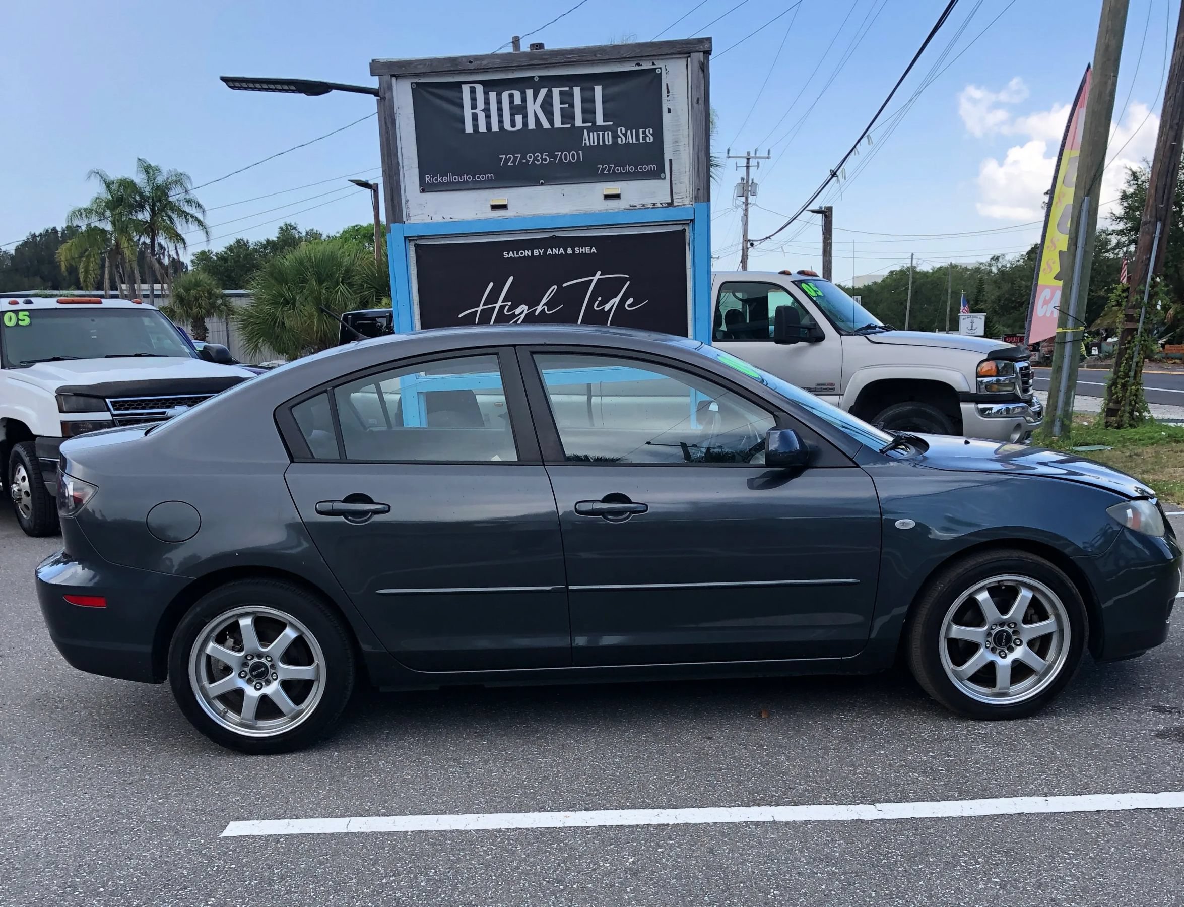 Used 2009 MAZDA MAZDA3 i Touring Value FWD image 2