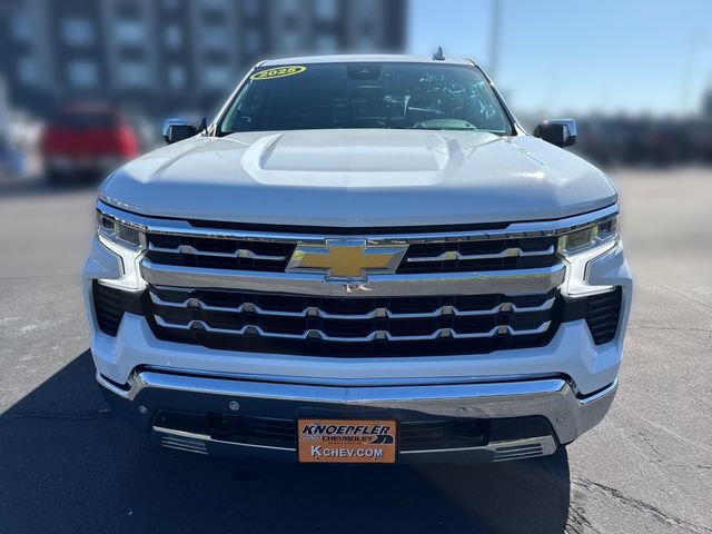 Used 2025 Chevrolet Silverado 1500 LTZ AWD/4WD image 8