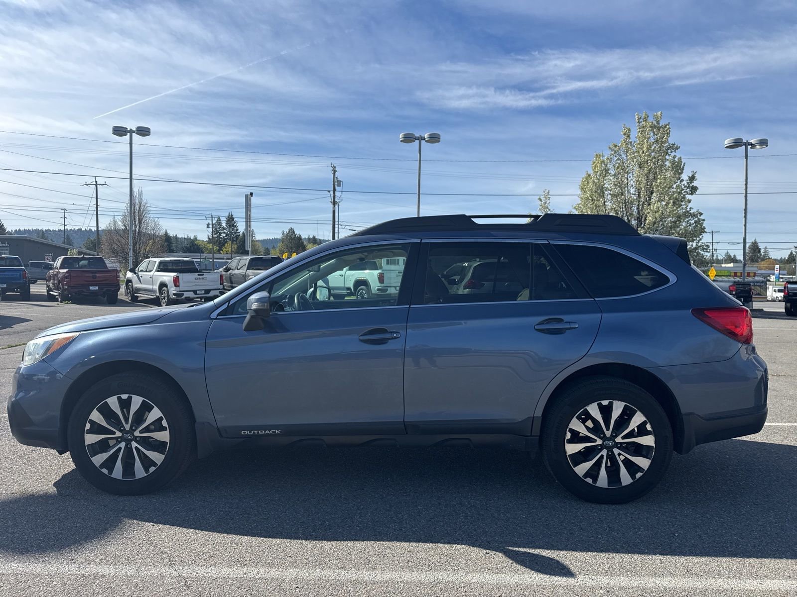 Used 2017 Subaru Outback 2.5i Limited AWD/4WD image 9