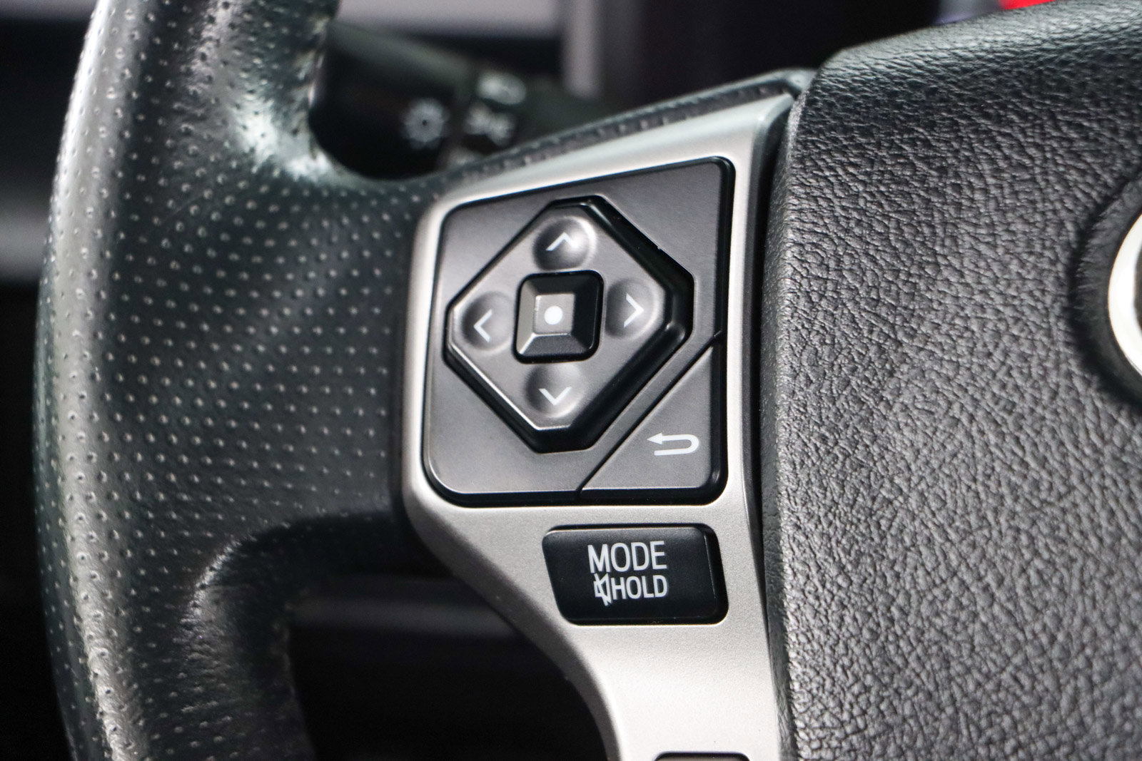 Used 2019 Toyota 4Runner SR5 image 13