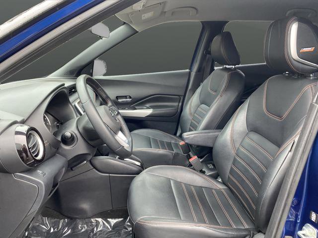 Used 2019 Nissan Kicks SR w/ SR Premium Package image 4