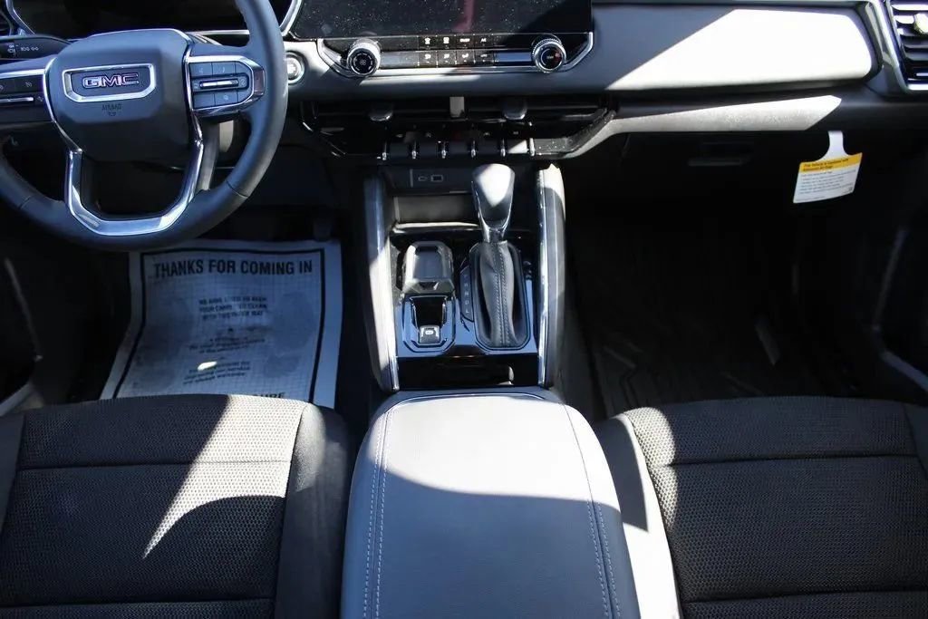 New 2026 GMC Canyon Elevation image 28