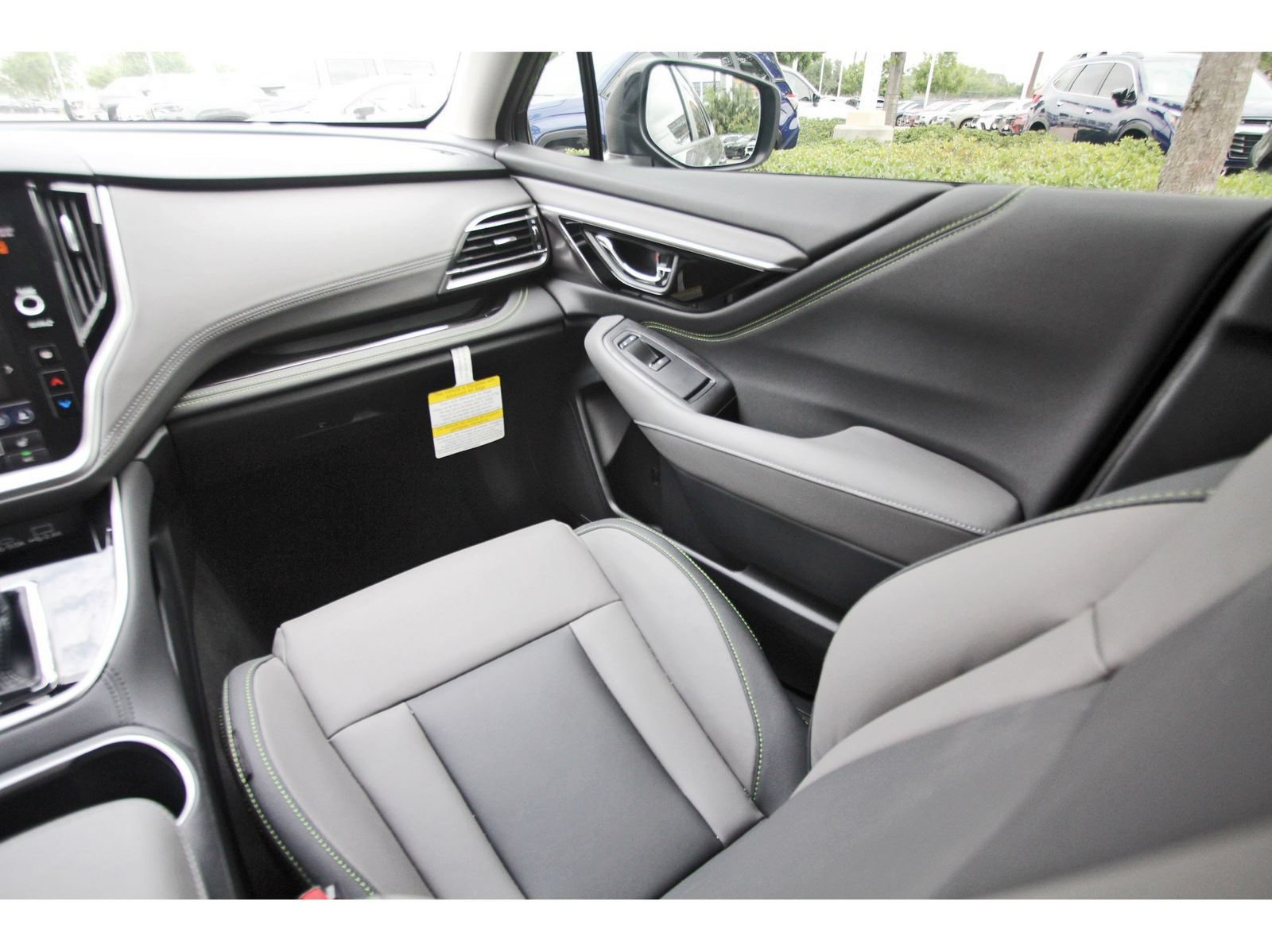 Certified 2025 Subaru Outback Onyx Edition AWD/4WD image 10
