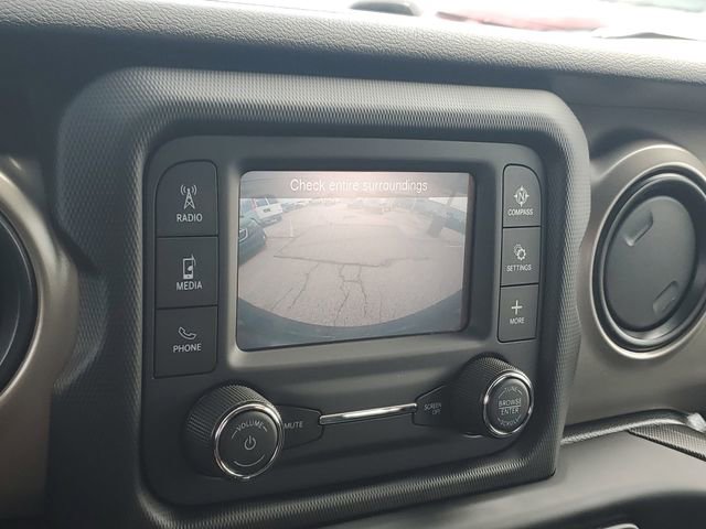 Used 2021 Jeep Wrangler Unlimited Sport AWD/4WD image 17