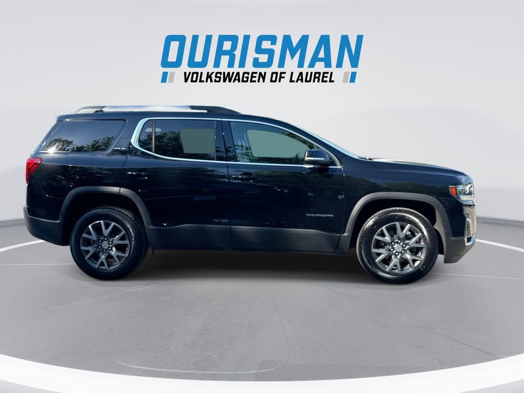 Used 2023 GMC Acadia SLT w/ Technology Package AWD/4WD image 9