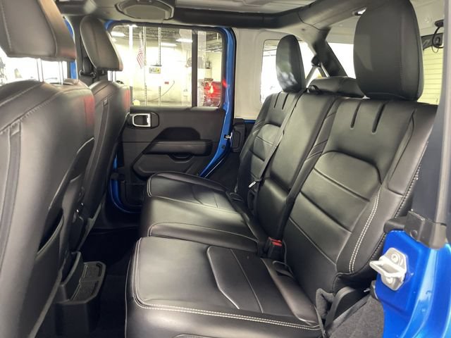 Used 2021 Jeep Wrangler Unlimited Sahara w/ Cold Weather Group AWD/4WD image 25