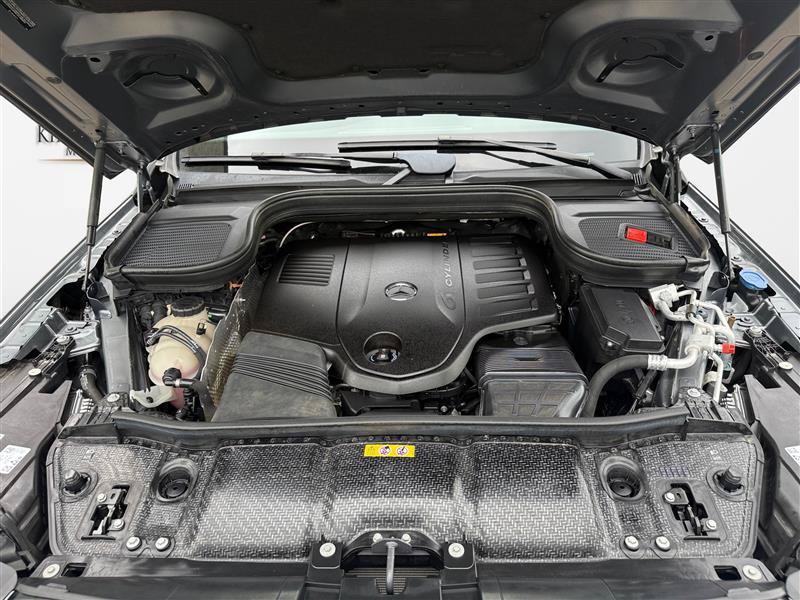 Used 2024 Mercedes-Benz GLS 450 4MATIC image 20