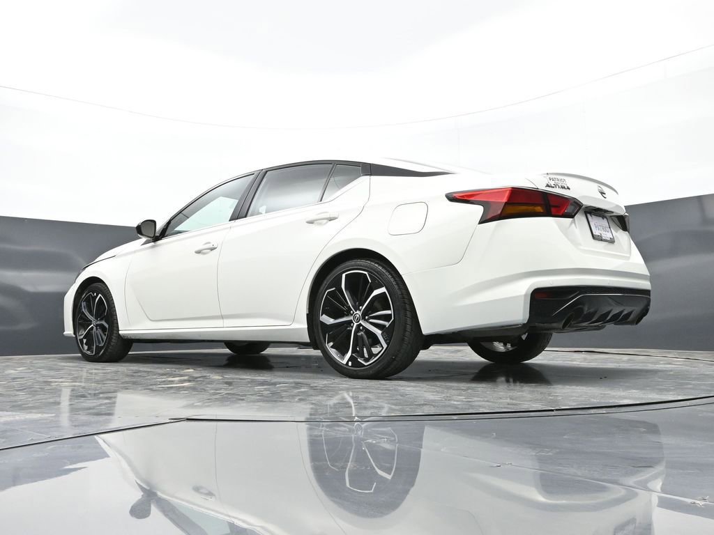 Used 2024 Nissan Altima 2.5 SR image 36