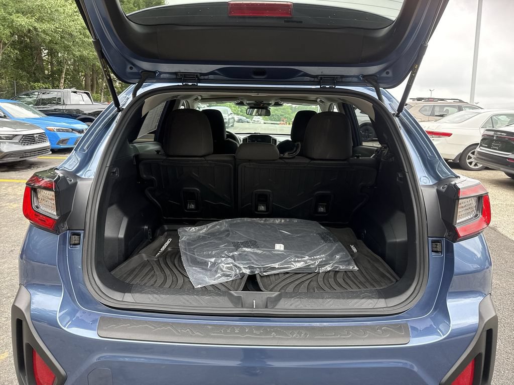 Used 2024 Subaru Crosstrek 2.0i Premium AWD/4WD image 21