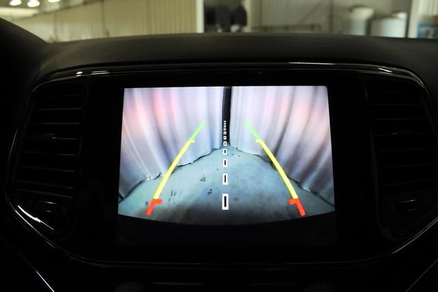 Used 2021 Jeep Grand Cherokee Limited w/ Quick Order Package 28K 80th AWD/4WD image 4
