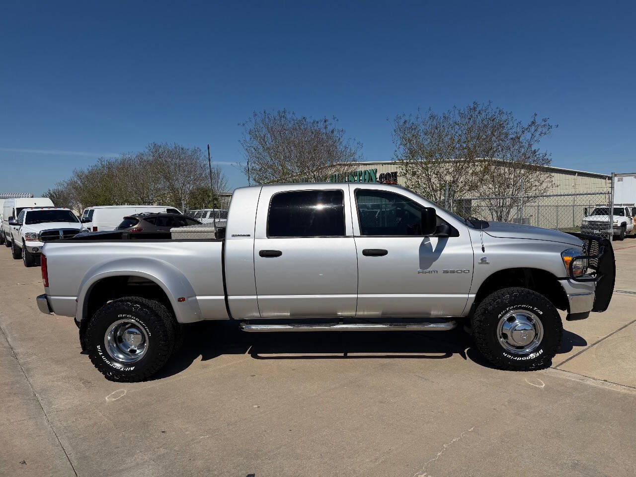 Used 2006 Dodge Ram 3500 Truck SLT AWD/4WD image 29
