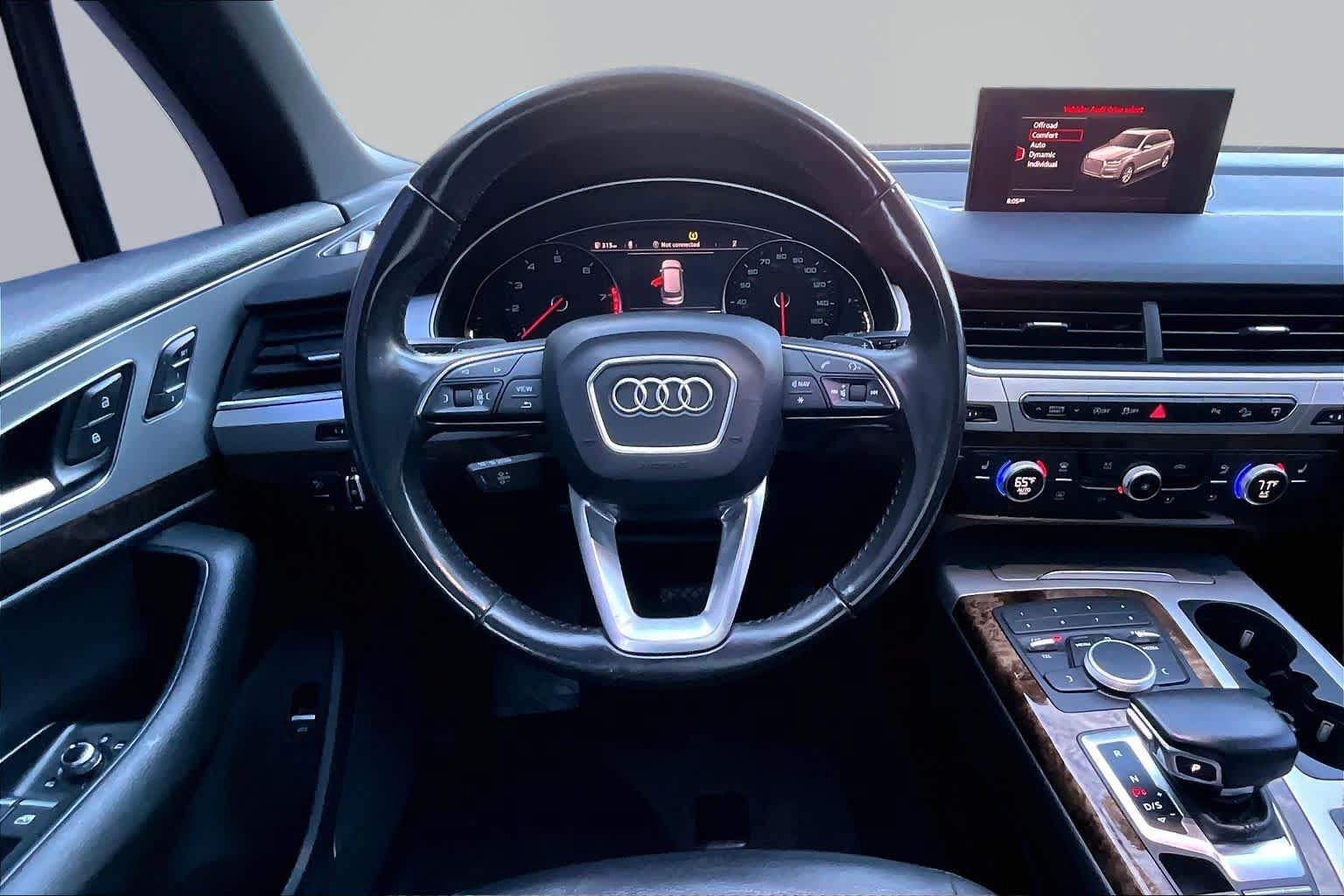 Used 2017 Audi Q7 2.0T Premium AWD/4WD image 6