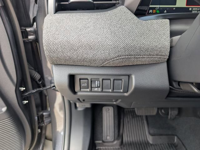 Certified 2026 Subaru Outback Limited AWD/4WD image 11