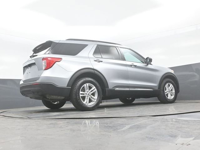 Used 2022 Ford Explorer XLT image 24