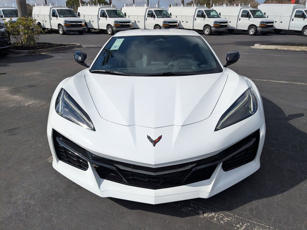 Used 2024 Chevrolet Corvette Z06 image 9