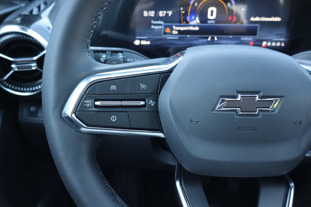 New 2027 Chevrolet Equinox LT w/ Midnight Edition FWD image 8
