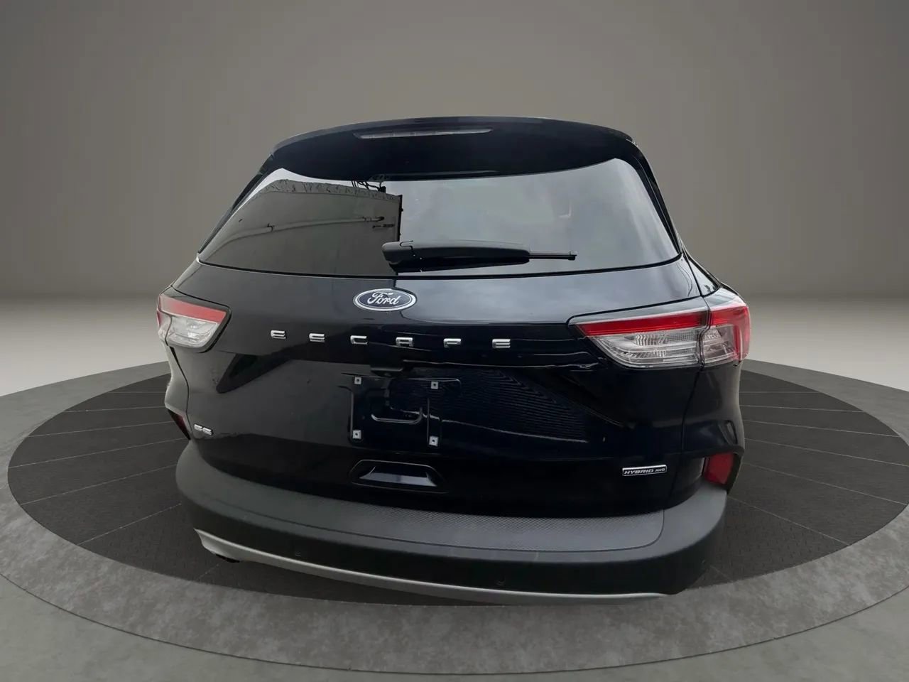 Used 2021 Ford Escape SE image 6