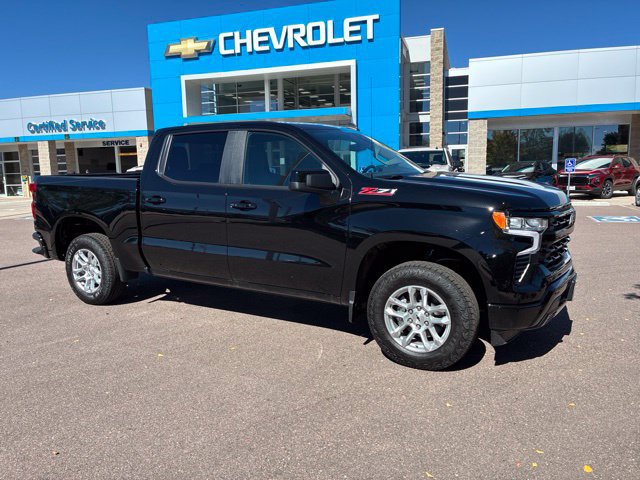 New 2026 Chevrolet Silverado 1500 RST w/ Z71 Off-Road Package AWD/4WD image 1