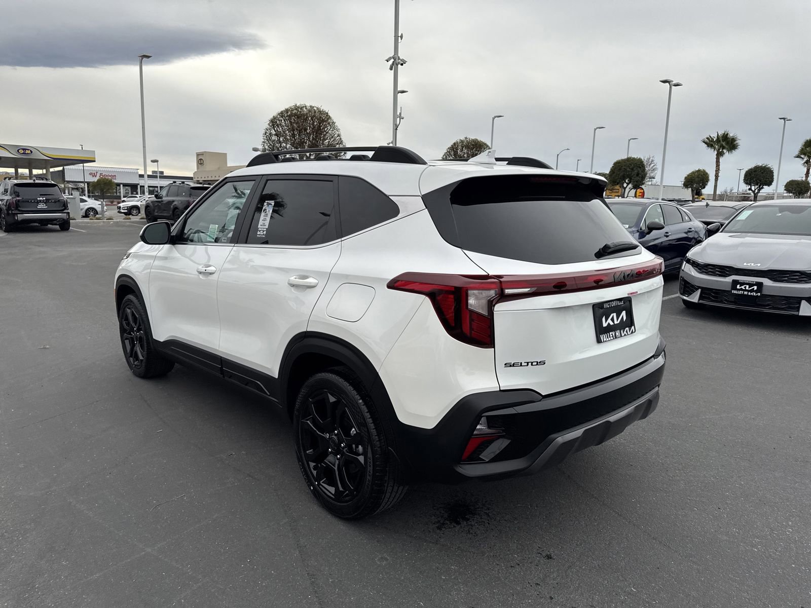 Used 2025 Kia Seltos X-Line image 10