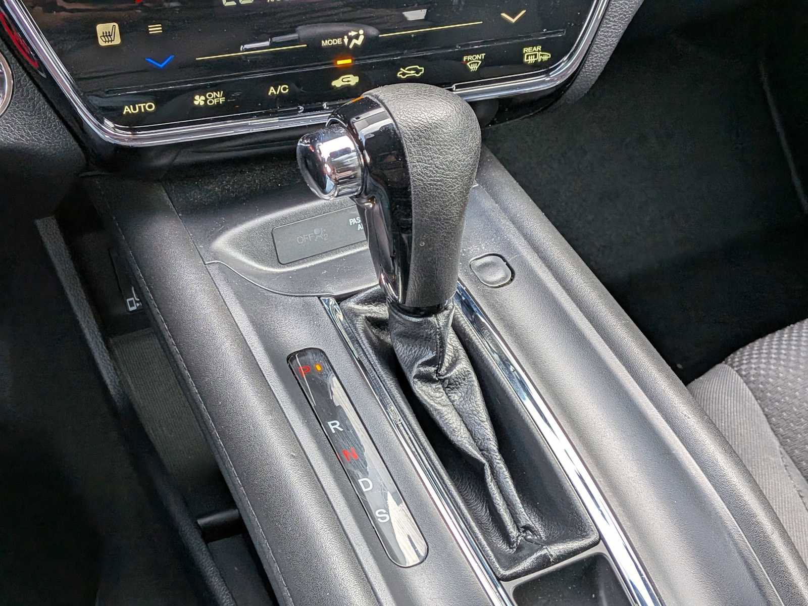 Used 2021 Honda HR-V EX image 27