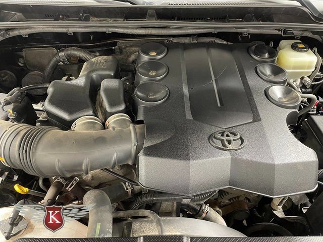 Used 2018 Toyota 4Runner Limited AWD/4WD image 25
