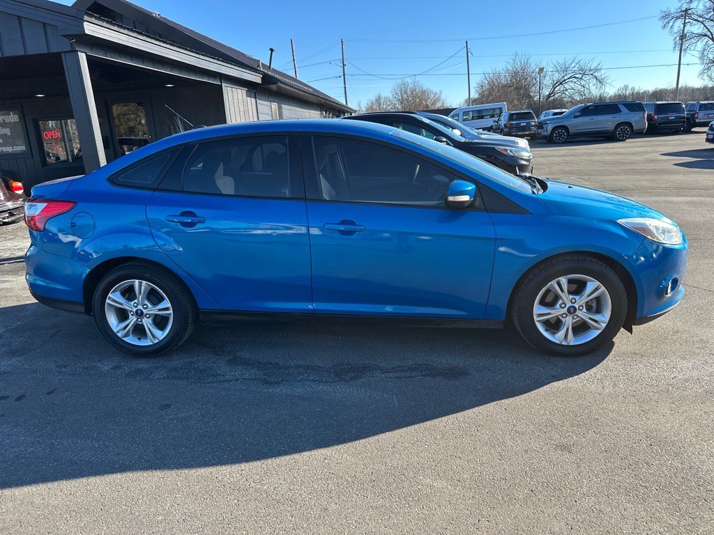 Used 2013 Ford Focus SE FWD image 5