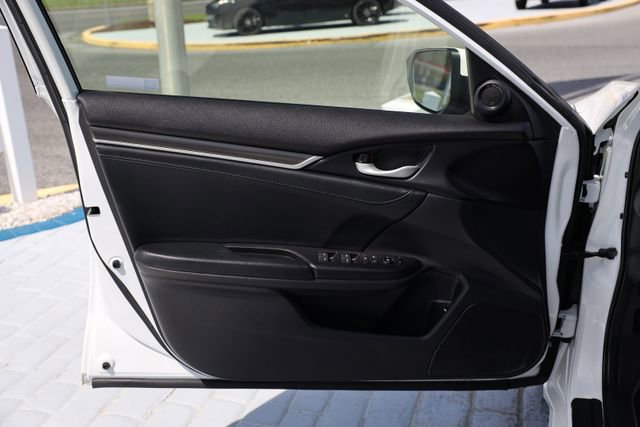 Used 2019 Honda Civic EX-L image 12