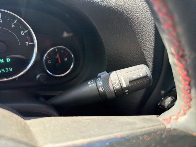 Used 2012 Jeep Wrangler Unlimited Sahara AWD/4WD image 38