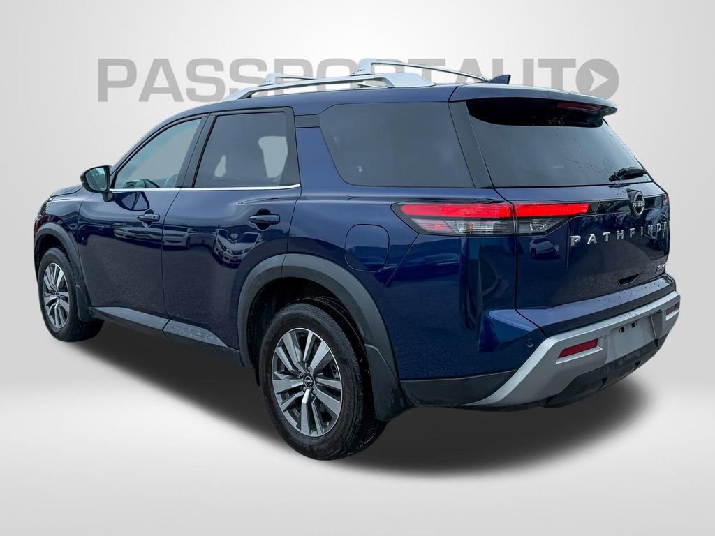 Certified 2024 Nissan Pathfinder SL AWD/4WD image 3