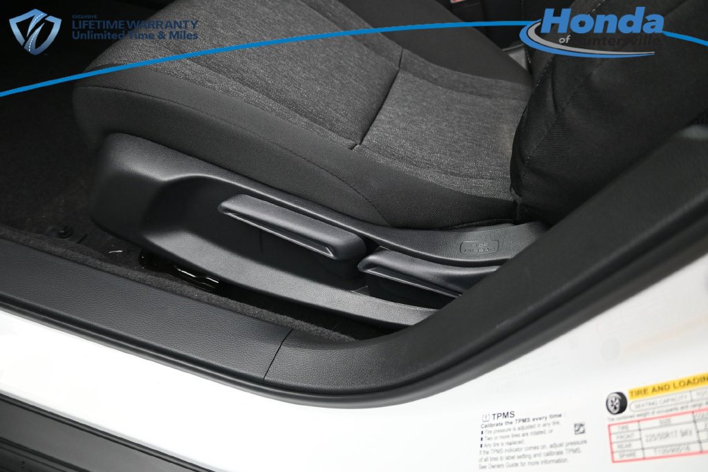 New 2026 Honda Accord LX image 30