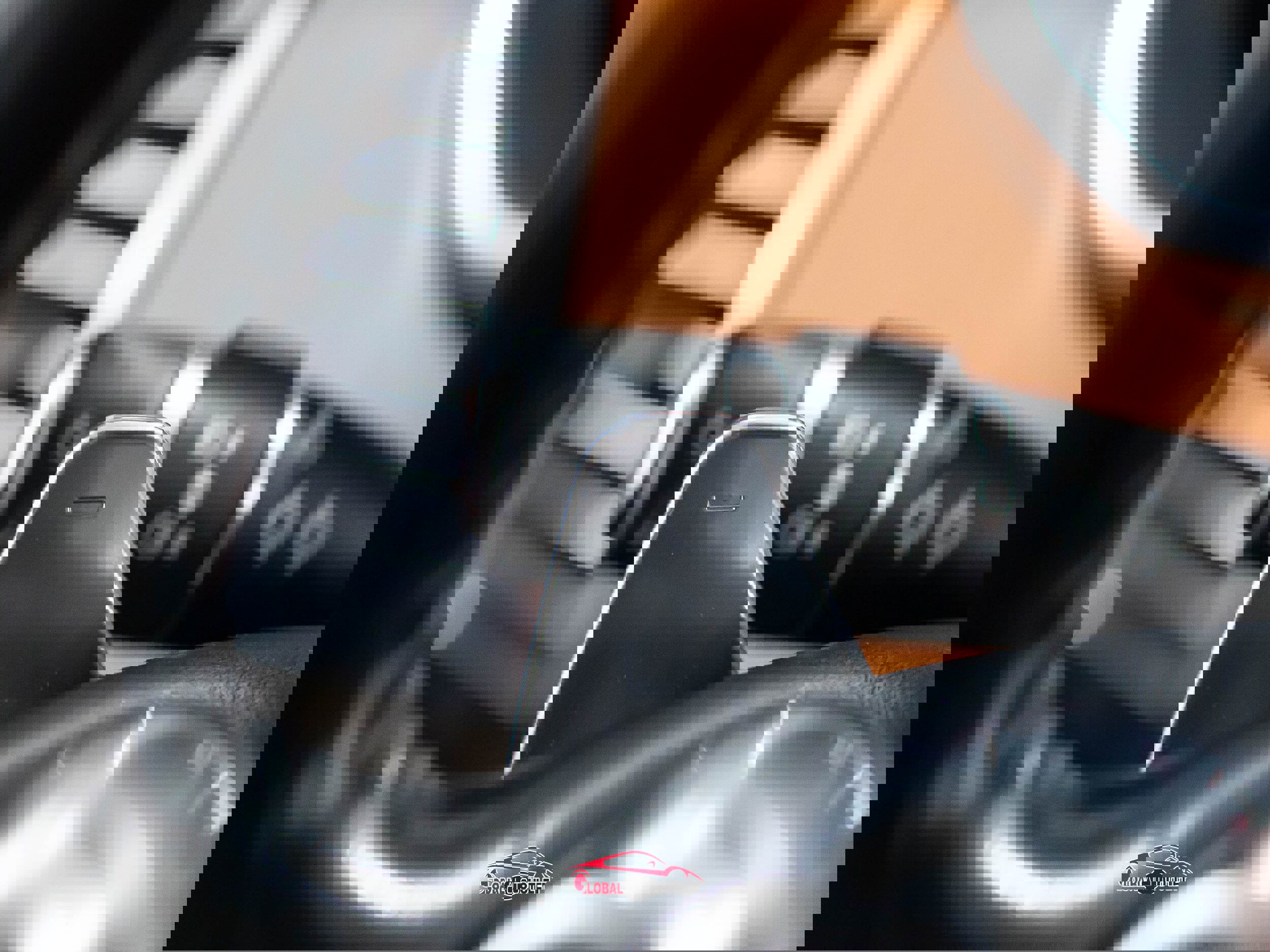 Used 2016 Land Rover Range Rover Autobiography image 31