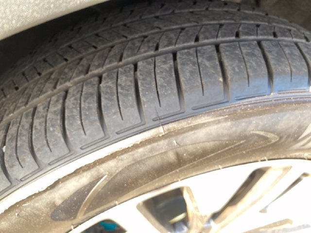 Used 2022 Ford Escape Titanium AWD/4WD image 24