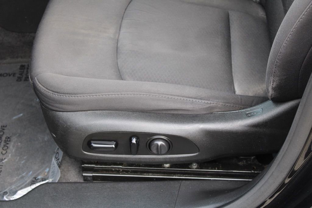 Used 2020 Chevrolet Malibu RS w/ LPO, Convenience Package 2 image 16