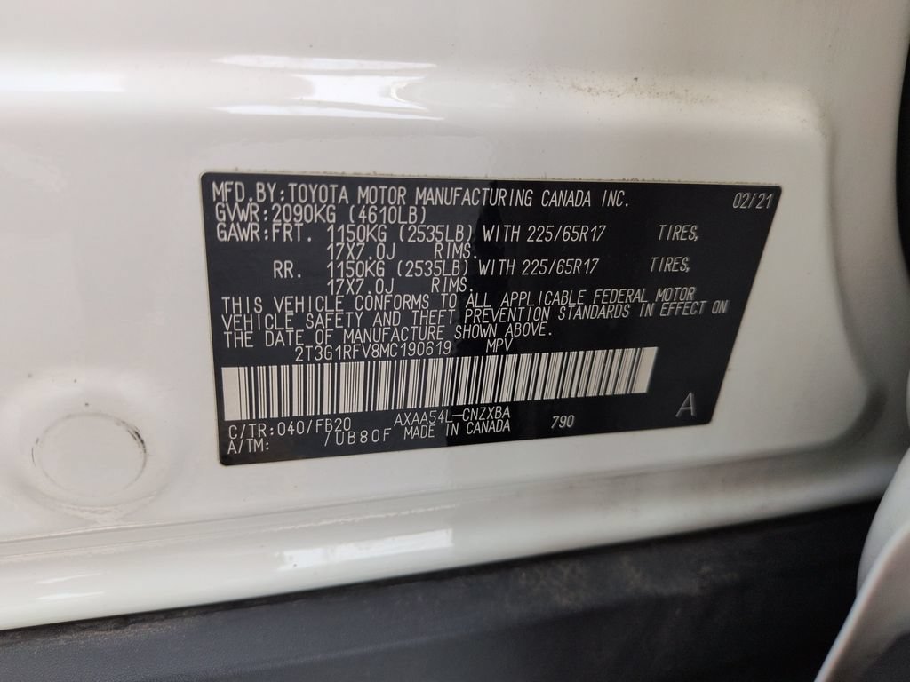 Certified 2021 Toyota RAV4 LE AWD/4WD image 29