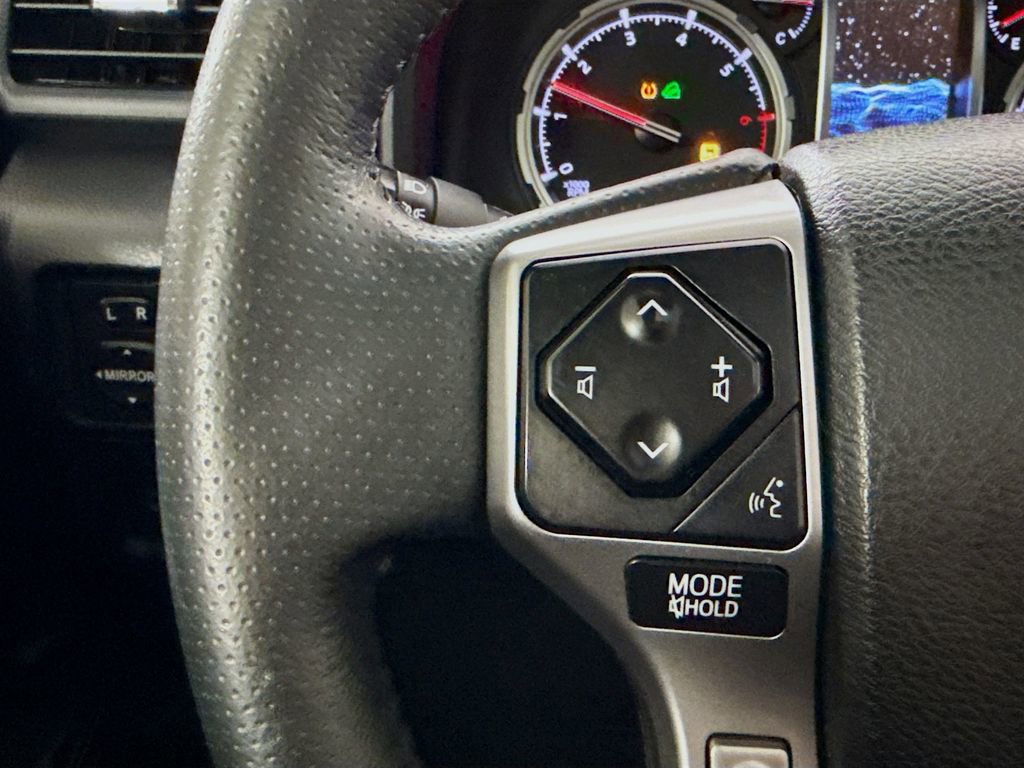 Used 2021 Toyota 4Runner Limited image 11