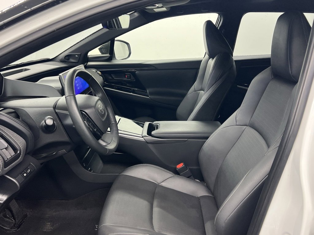 Used 2023 Toyota bZ4X Limited image 8