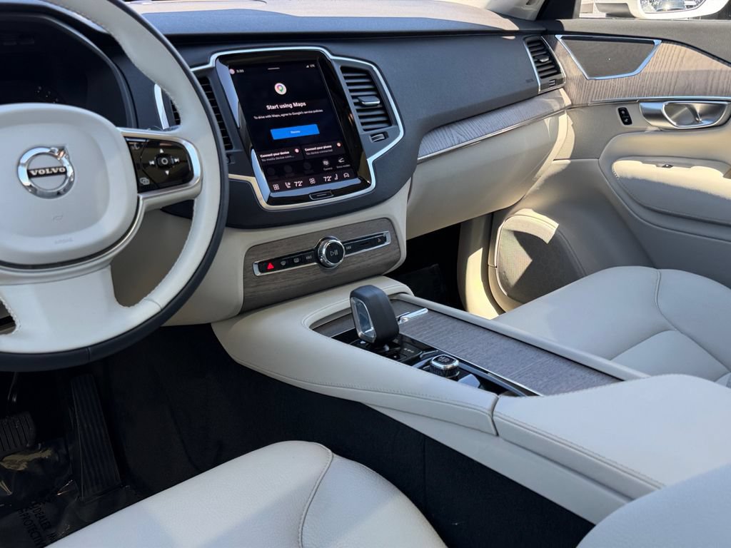 Certified 2023 Volvo XC90 B6 Core w/ Climate Package AWD/4WD image 14