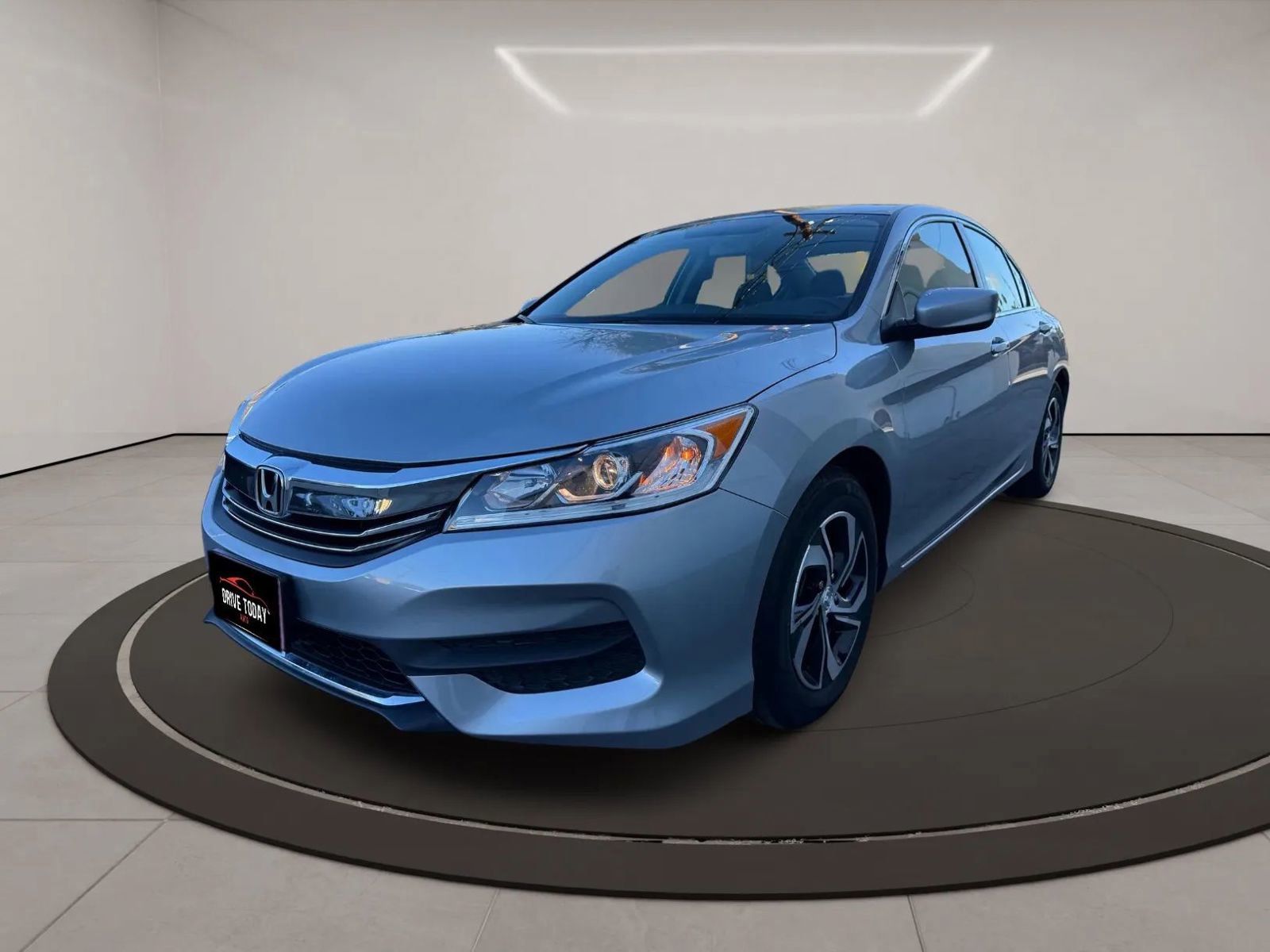 Used 2016 Honda Accord LX image 3