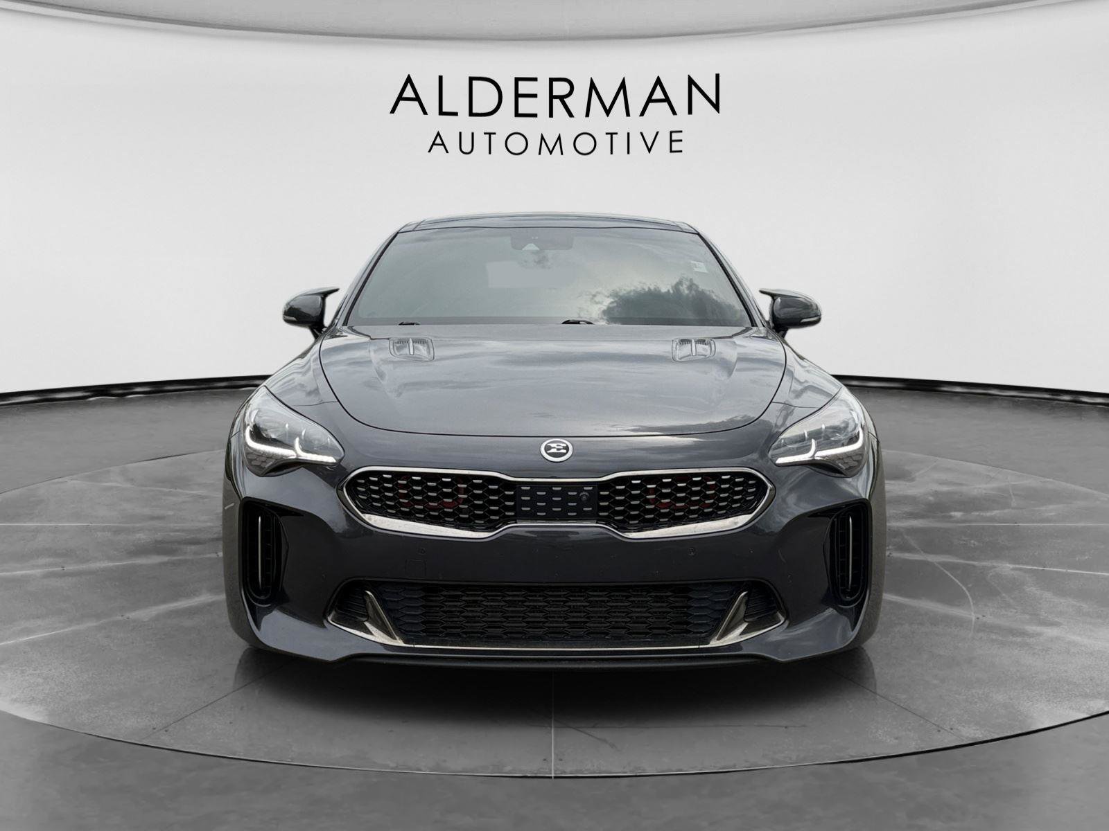 Used 2019 Kia Stinger GT2 image 8