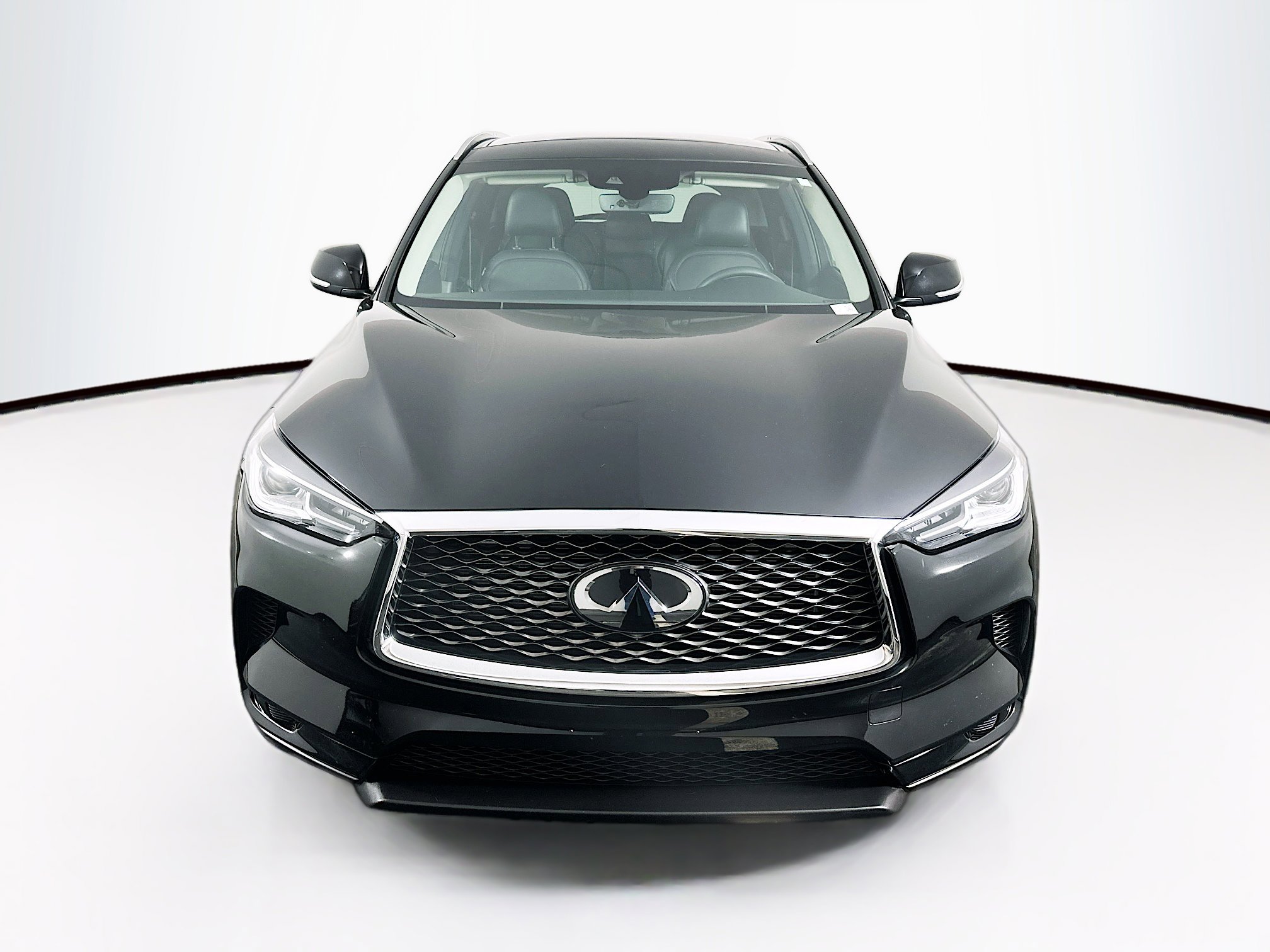Used 2023 INFINITI QX50 Luxe image 2