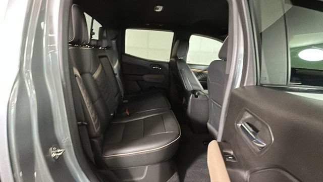 Used 2023 GMC Canyon Denali AWD/4WD image 30