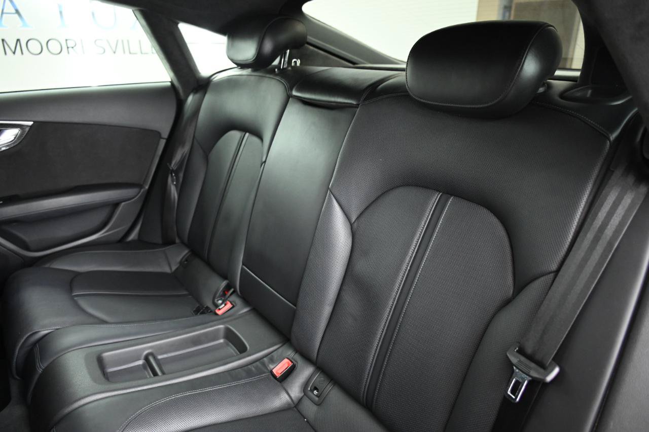 Used 2017 Audi RS 7 Performance AWD/4WD image 38